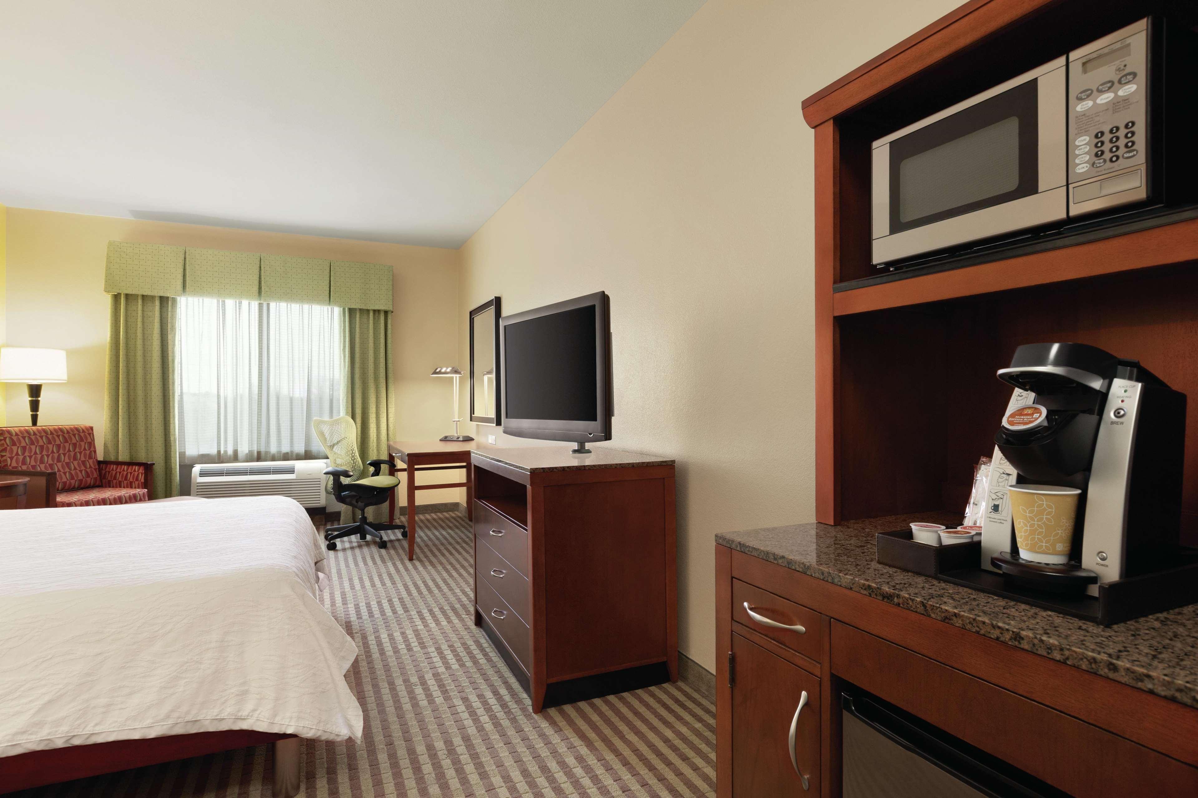 Hilton Garden Inn Houston/Clear Lake Nasa Уэбстер Экстерьер фото